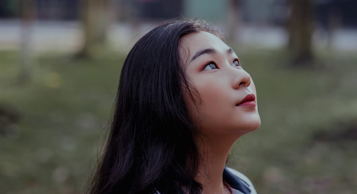 woman looking up