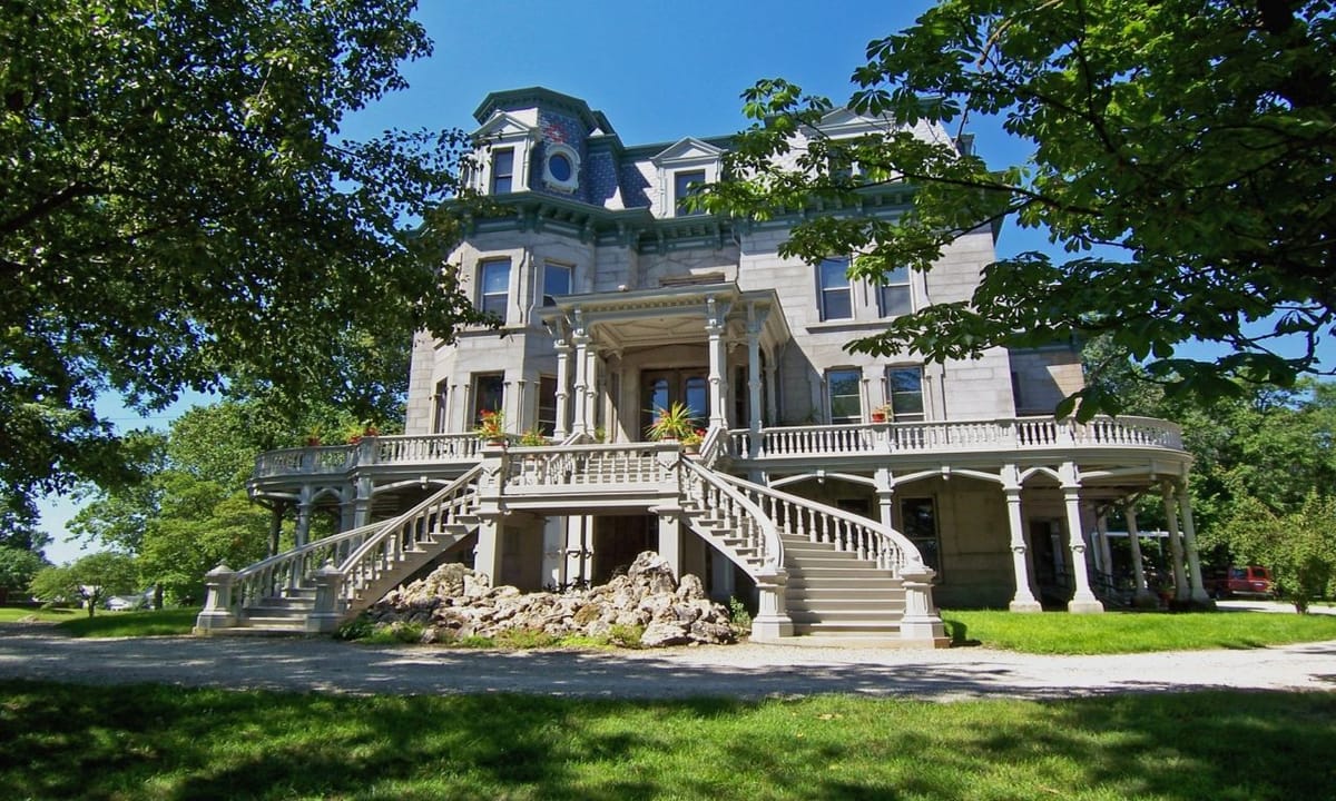 mansion