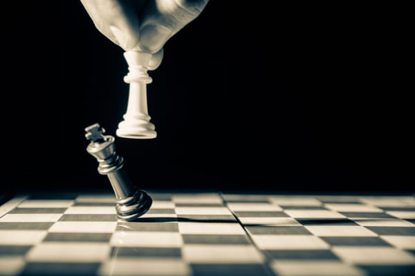 check mate chess pieces