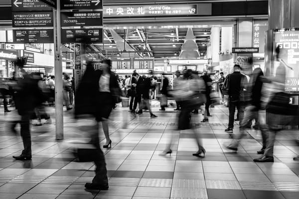 blurred people